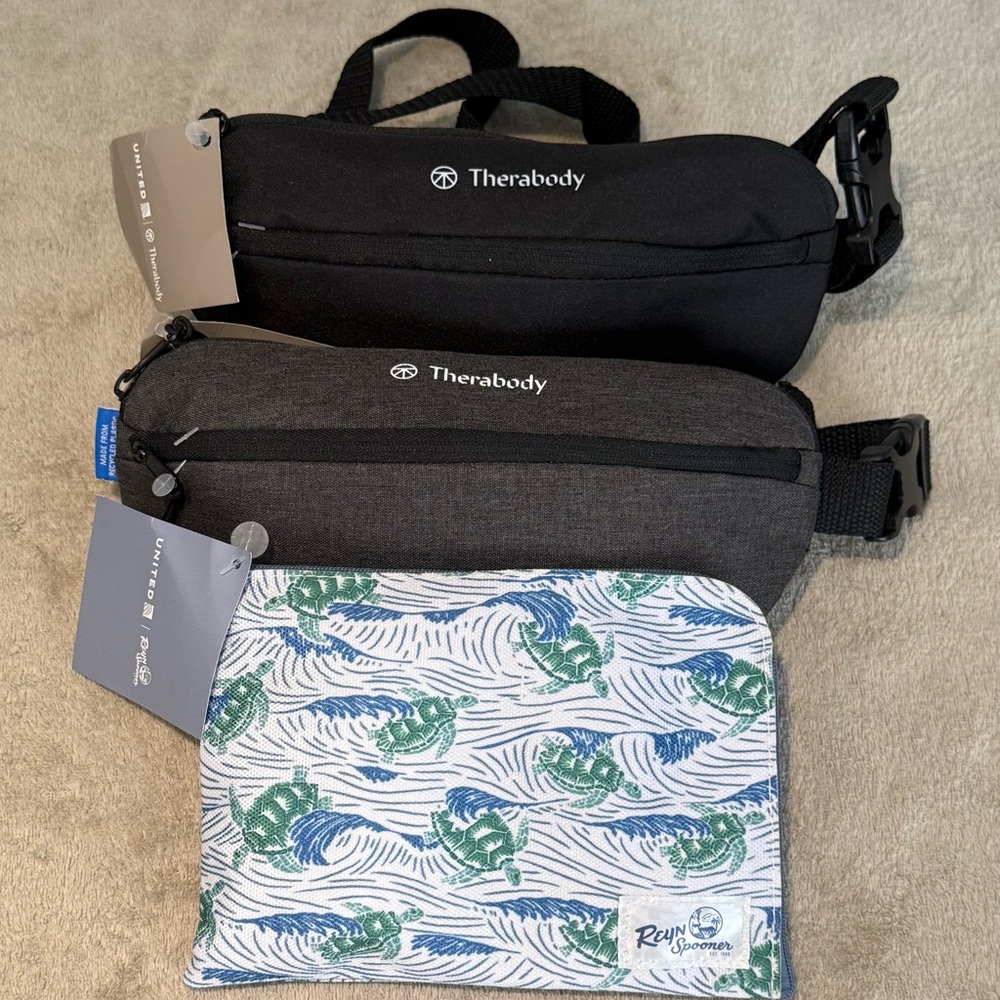 United Airlines First Class Amenity Kit Set of 3 - Therabody & Reyn Spooner
